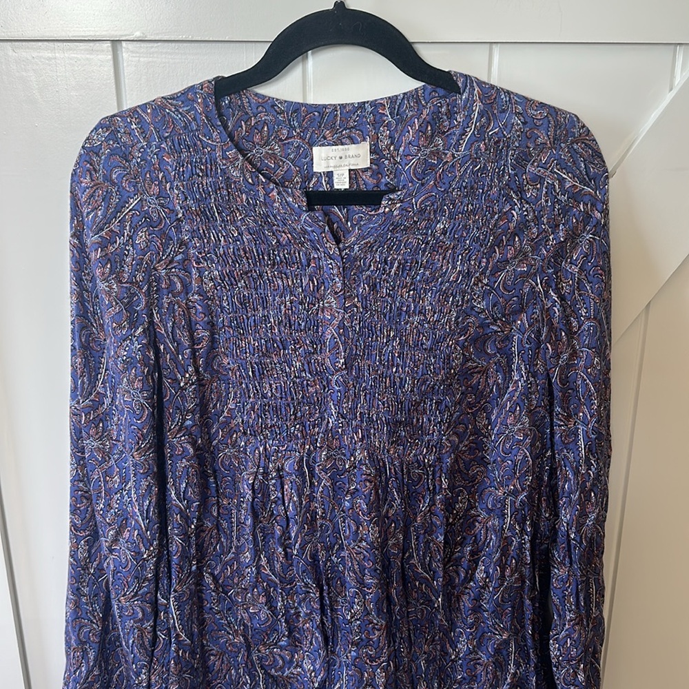 Lucky Brand Long Sleeve Top - Picture 4 of 15